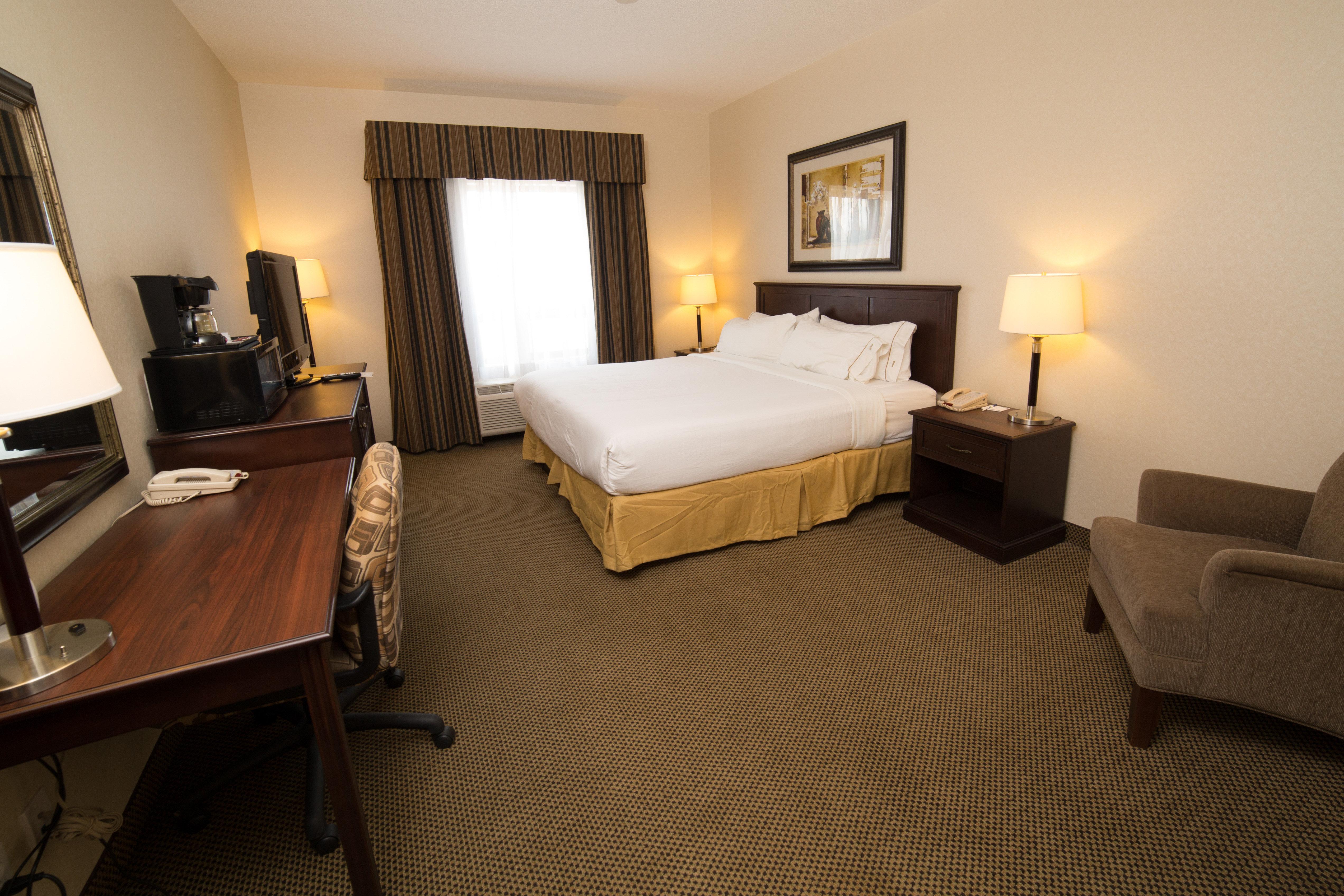 Holiday Inn Express & Suites Whitecourt By Ihg Εξωτερικό φωτογραφία