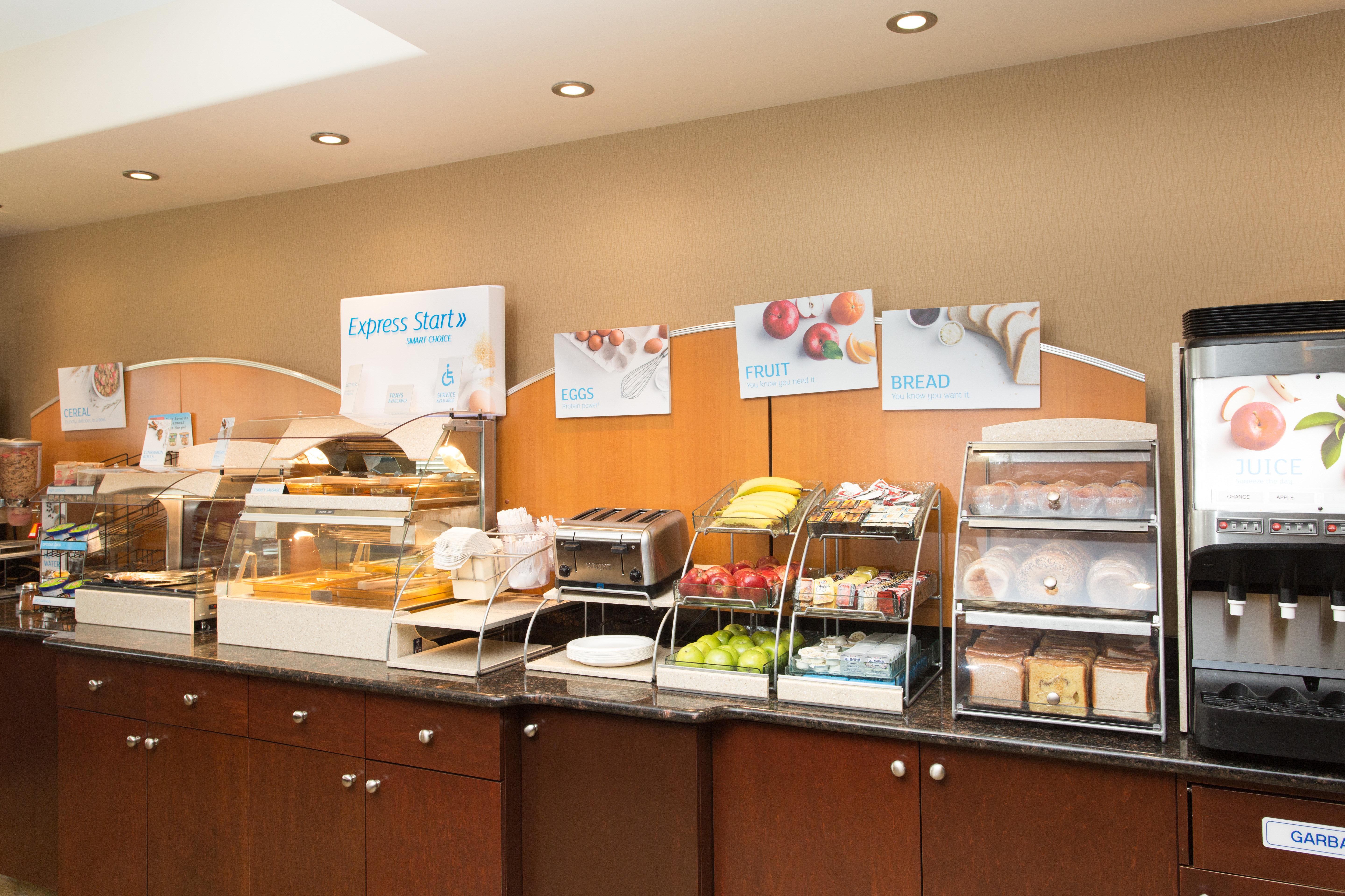 Holiday Inn Express & Suites Whitecourt By Ihg Εξωτερικό φωτογραφία