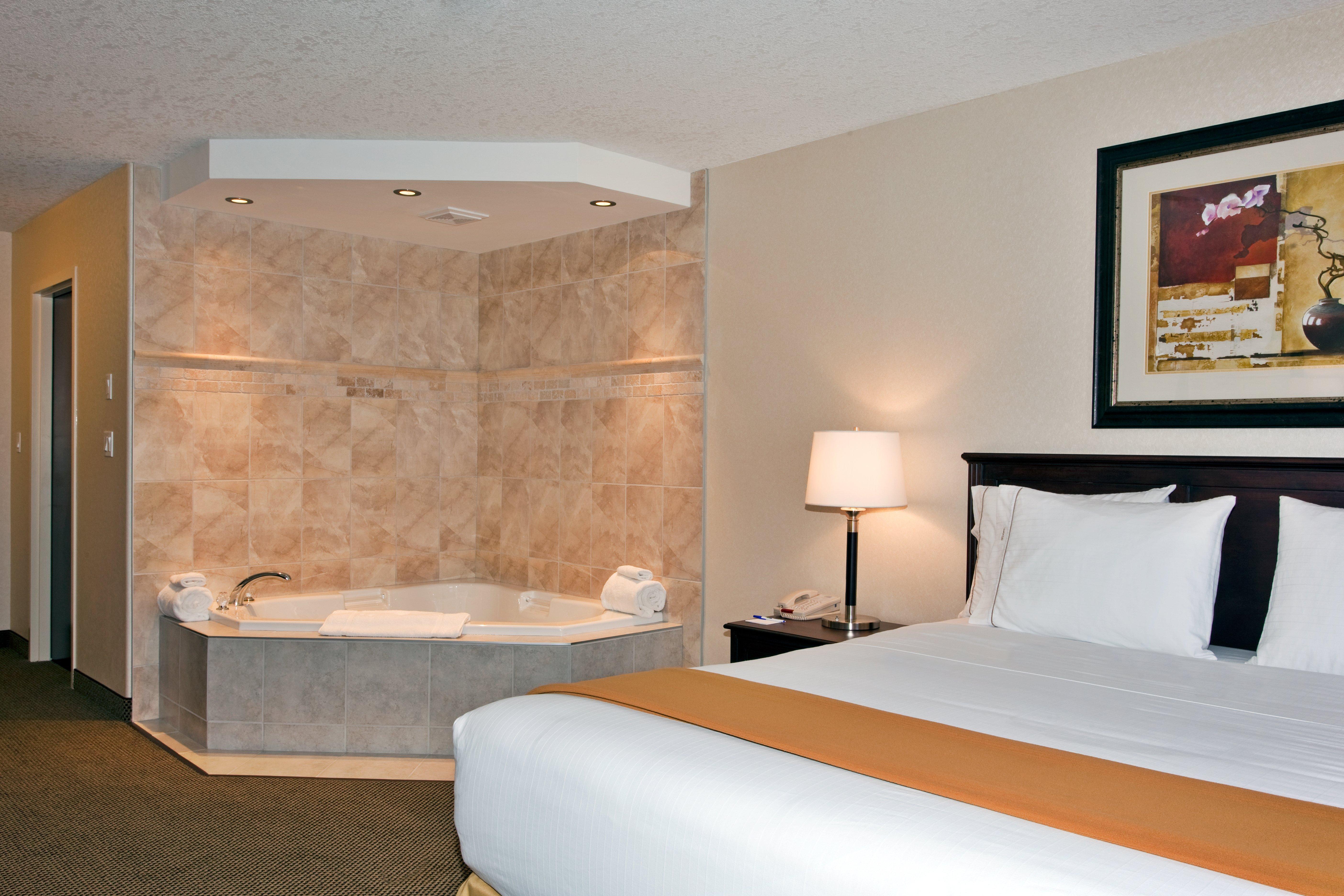 Holiday Inn Express & Suites Whitecourt By Ihg Εξωτερικό φωτογραφία