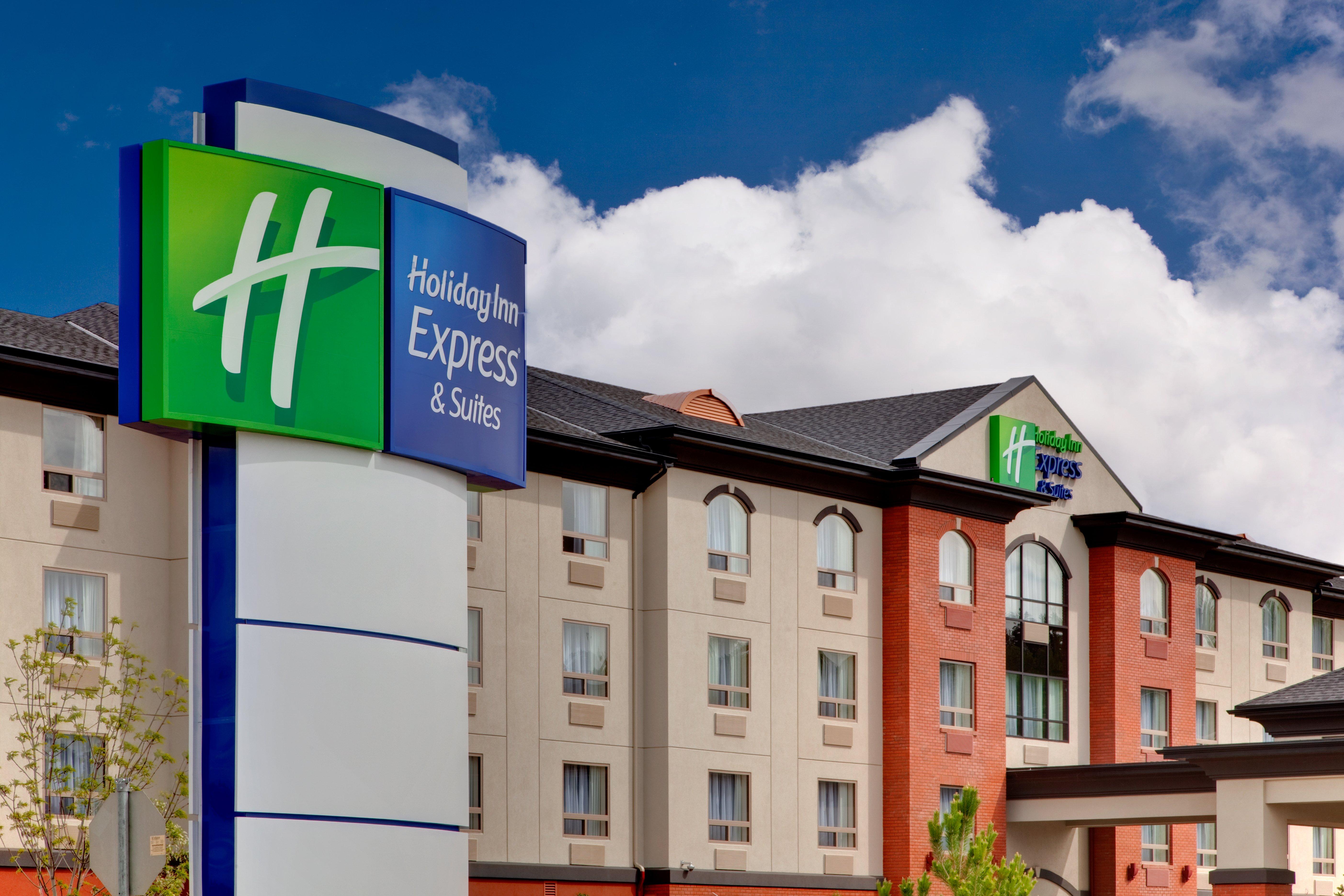 Holiday Inn Express & Suites Whitecourt By Ihg Εξωτερικό φωτογραφία