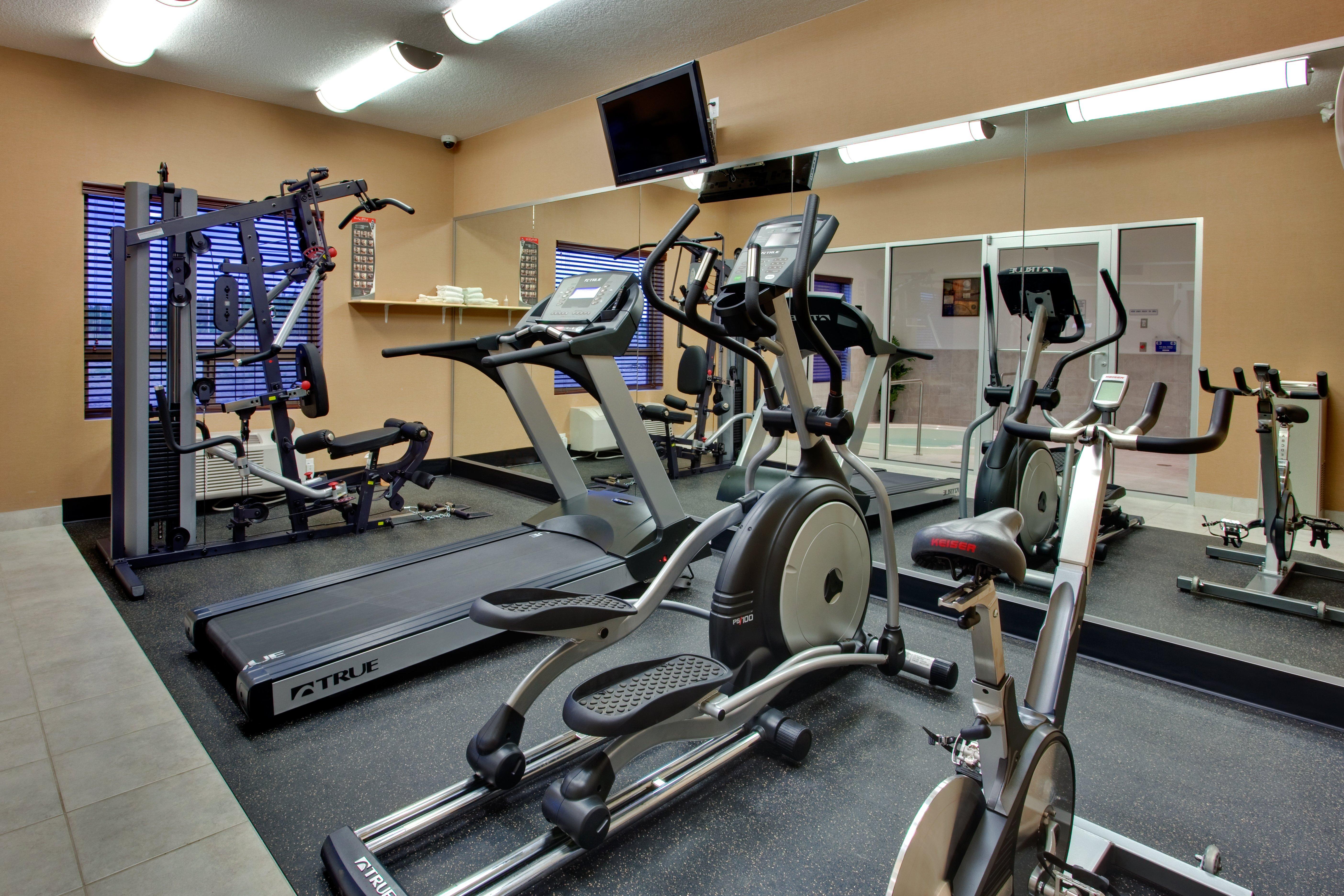 Holiday Inn Express & Suites Whitecourt By Ihg Εξωτερικό φωτογραφία