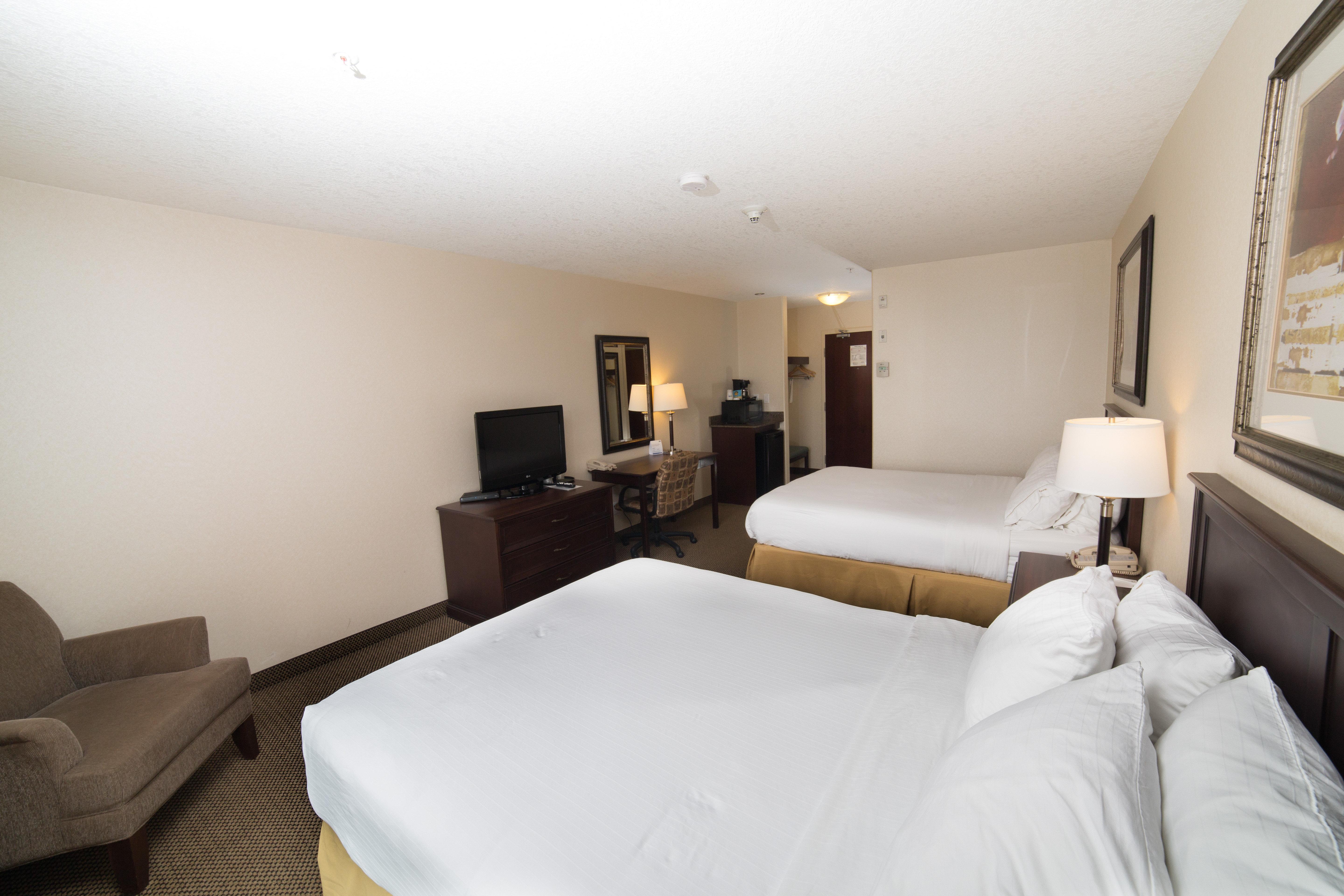 Holiday Inn Express & Suites Whitecourt By Ihg Εξωτερικό φωτογραφία